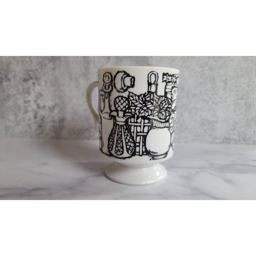 Kitchen Essentials Mug - Picture 5 of 10
